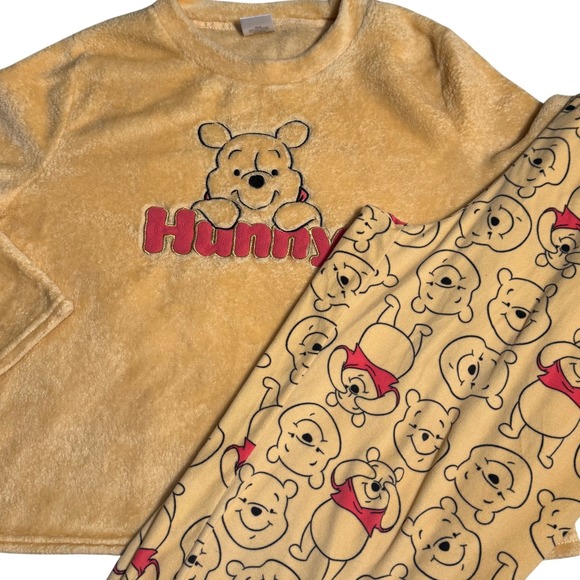 Disney Winnie the Pooh Pajama Set Yellow Sleepwear Womens XL Cozy Fleece - Picture 3 of 5